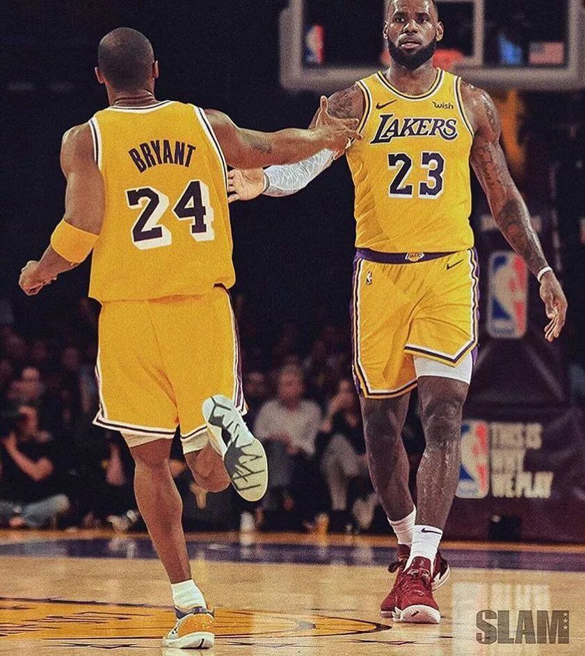 NBA新景象！杨瀚森与扎克·埃迪两位黄皮肤中锋跳球开场