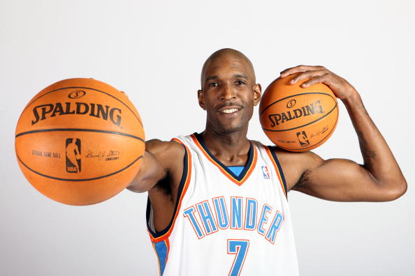 如何在开放世界里做精灵对战？它做出了一套新的设计