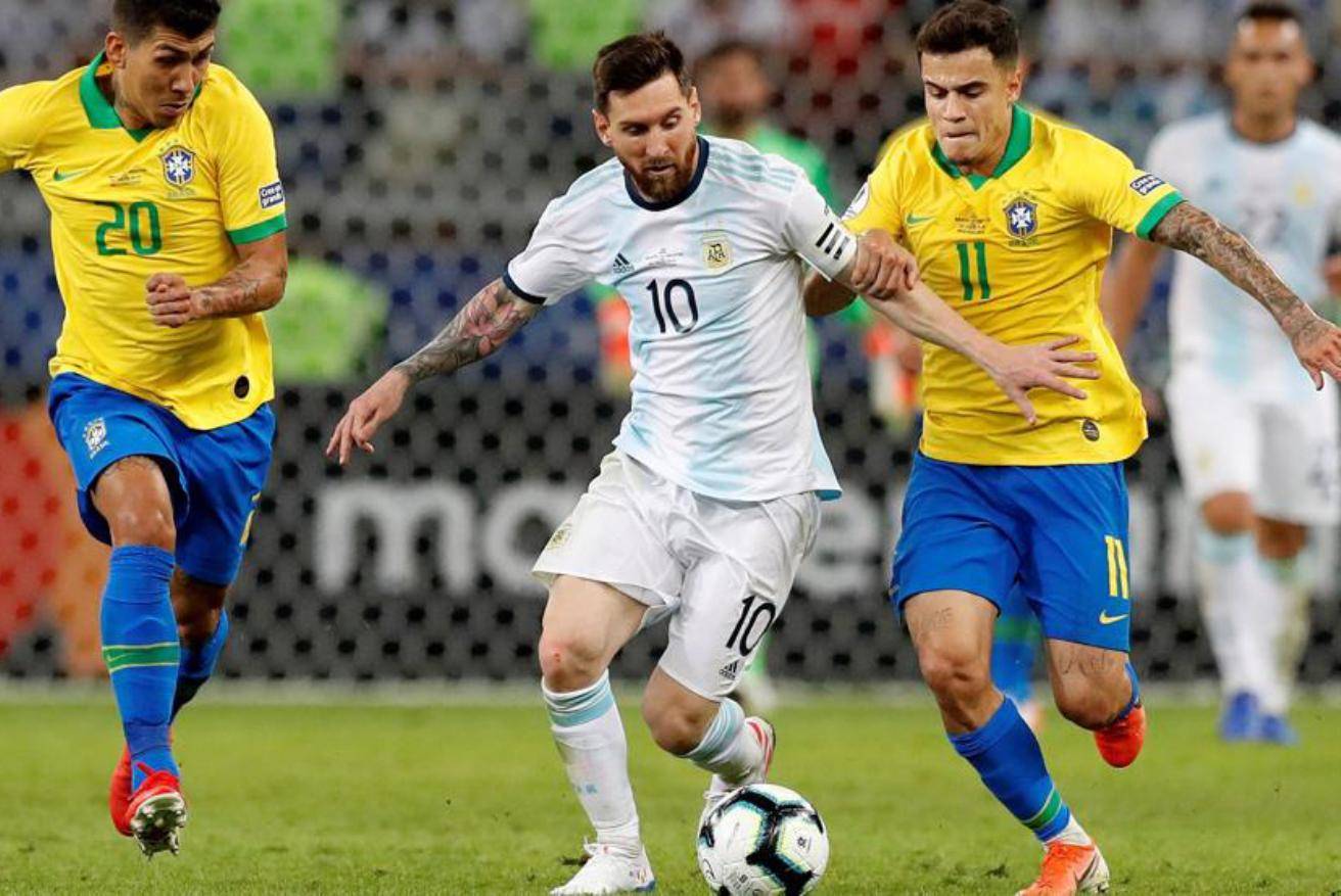 火力全开！孙颖莎王楚钦直落三局击败法国组合，助中国队先拿3分