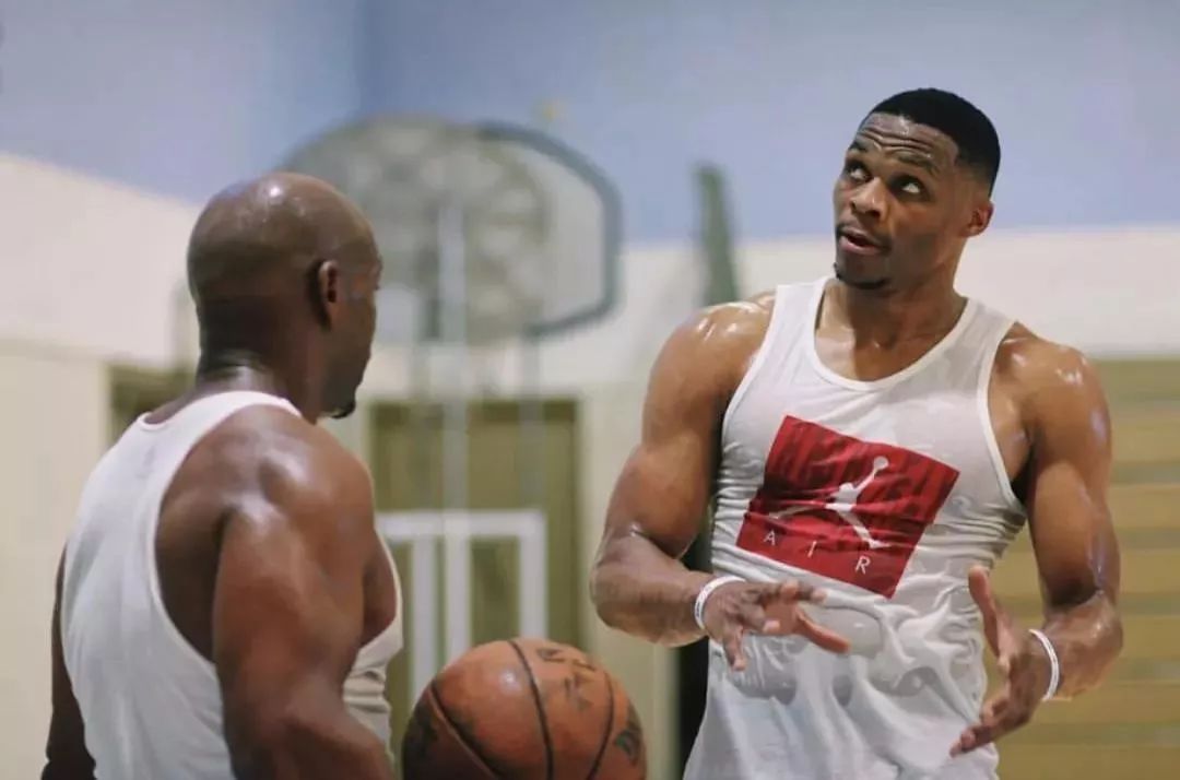 曼城已从沃特福德召回租借球员马克斯·阿莱恩！✔️ 来源：City Report曼城已从沃特福德召回租借球员马克斯·阿莱恩！✔️ 来源：City Report