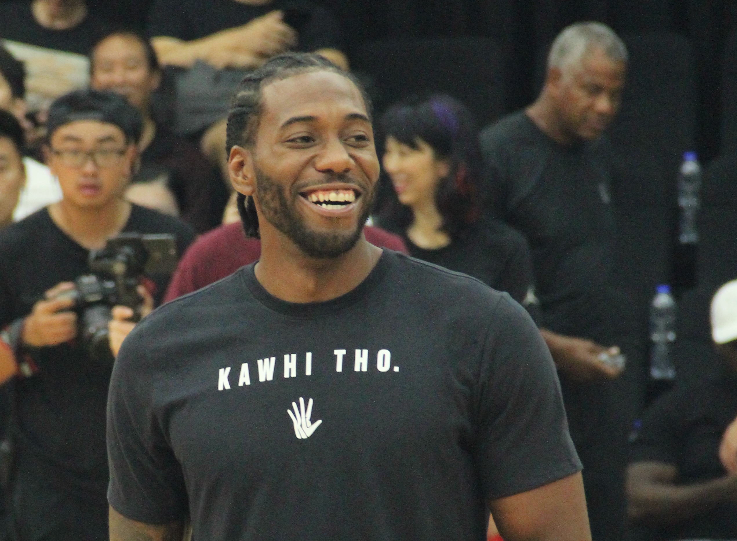 杨泽翔后场出球失误董岩鋒破门 申花0-1落后蓉城