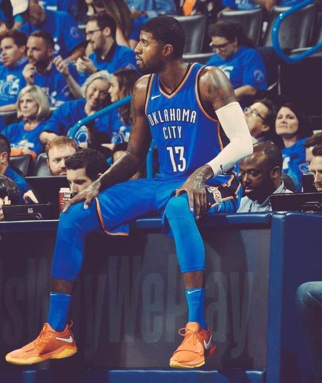 太罕见！詹姆斯生涯至今共5次上半场0运动战进球 上一次在2010年